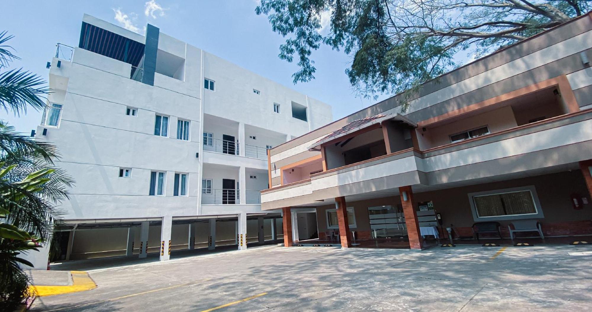 Aparthotel Real Guanacaste San Pedro Sula Esterno foto