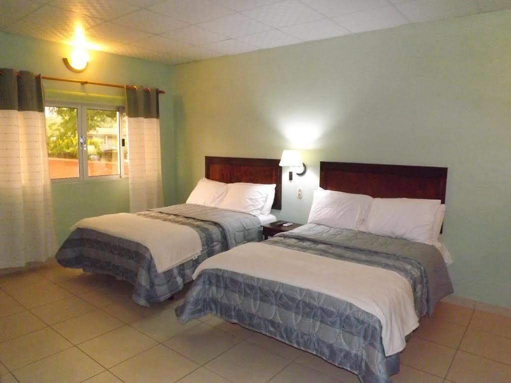 Aparthotel Real Guanacaste San Pedro Sula Esterno foto